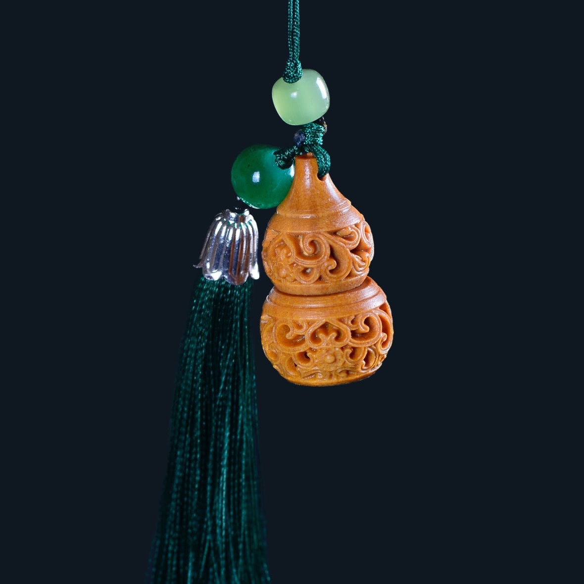 【16】3.5*2cm  Carved Wooden Gourd Pendant Charm – Forest Green Tassel & Jade-Tone Accents